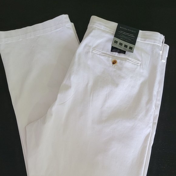 NWT Banana Republic Aiden Slim Fit Chinos - Picture 1 of 10